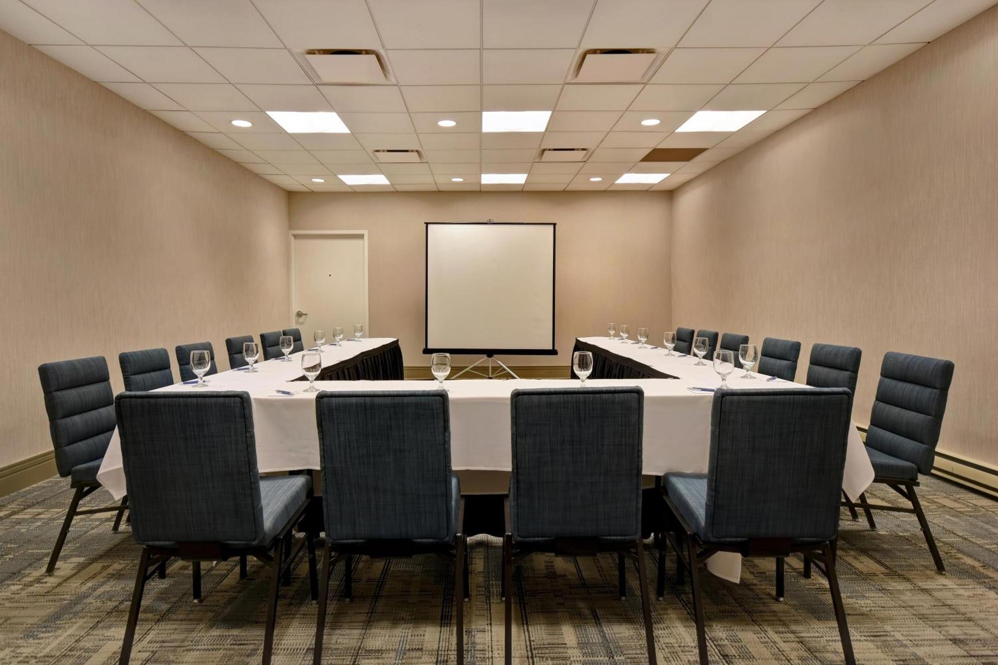 Four Points By Sheraton Boston Newton Zewnętrze zdjęcie