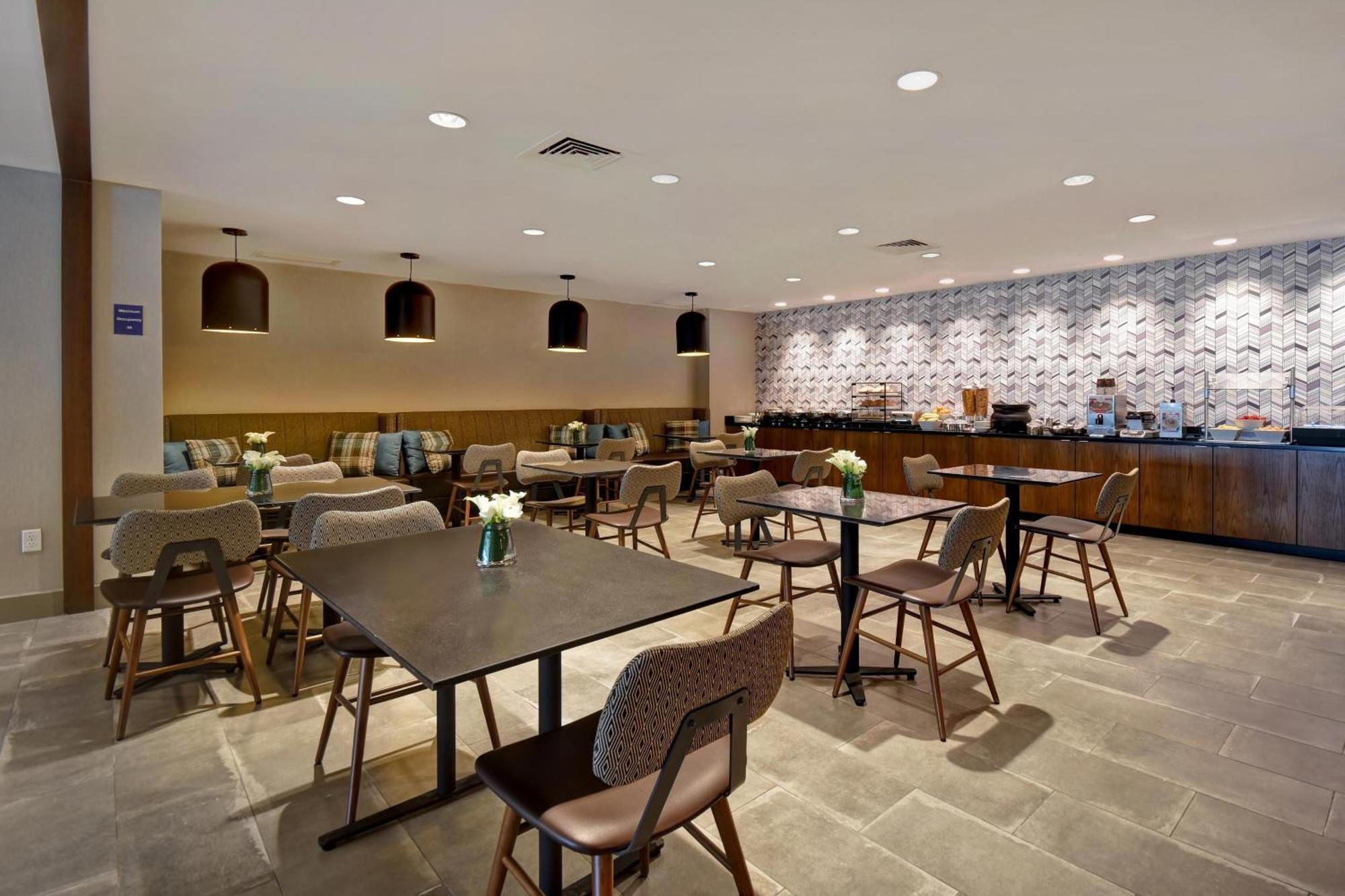 Four Points By Sheraton Boston Newton Zewnętrze zdjęcie